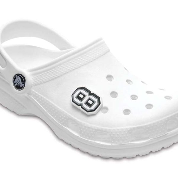 Alternative view of Jibbitz B&W Number 8