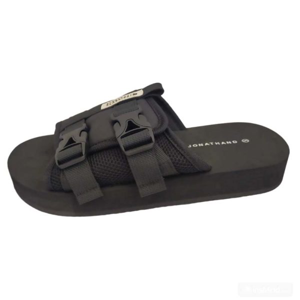 Jonathan D Sandals – Jack Black