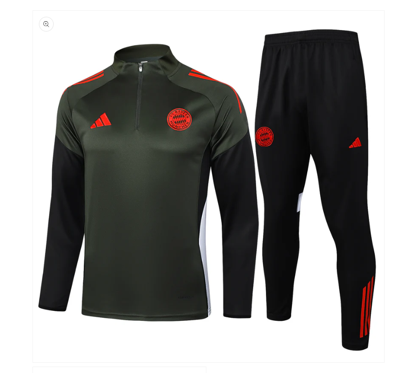 Bayern Munich 2025/26 Training Tracksuit Set