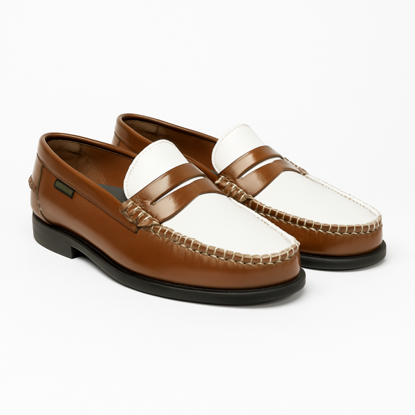 Dakotas Presley Hi-Shine Moc – Tan/White