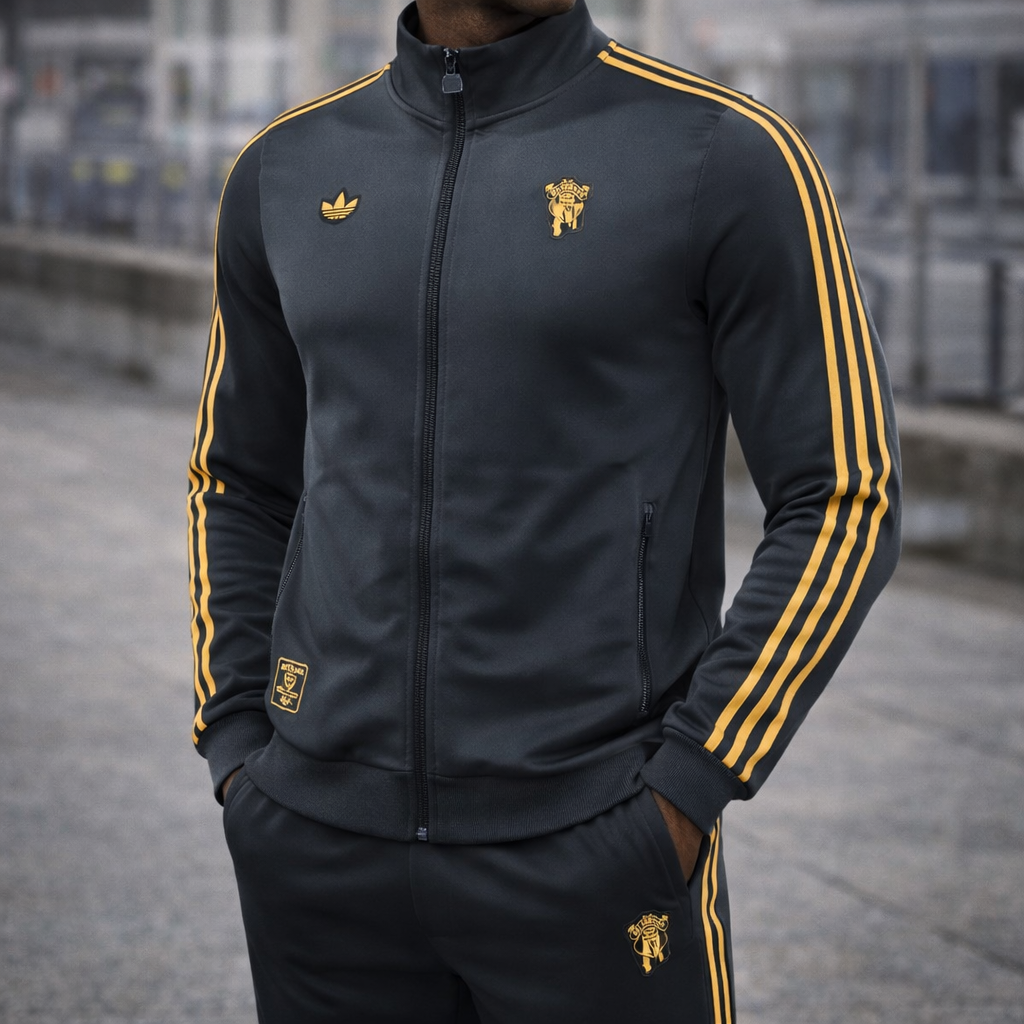 Manchester United 2025/26 Grey Full-Zip Tracksuit Set – PRE-ORDER (20–25 Day Delivery) - Image 2