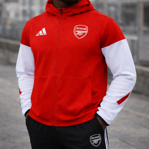 Alternative view of Arsenal 2025/26 Red Hoodie Tracksuit Set – PRE-ORDER (20–25 Day Delivery)