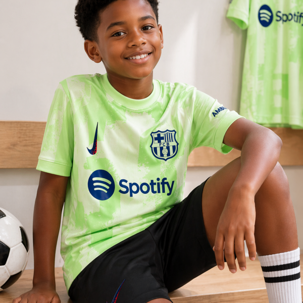 Alternative view of Barcelona Kids 2024/25 Third Jersey – Green (PRE-ORDER)