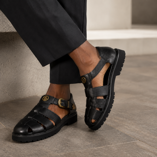 Alternative view of Jonathan D C35 Men’s Closed-Toe Fisherman Sandal – Black | Rugged Buckle Sandal
