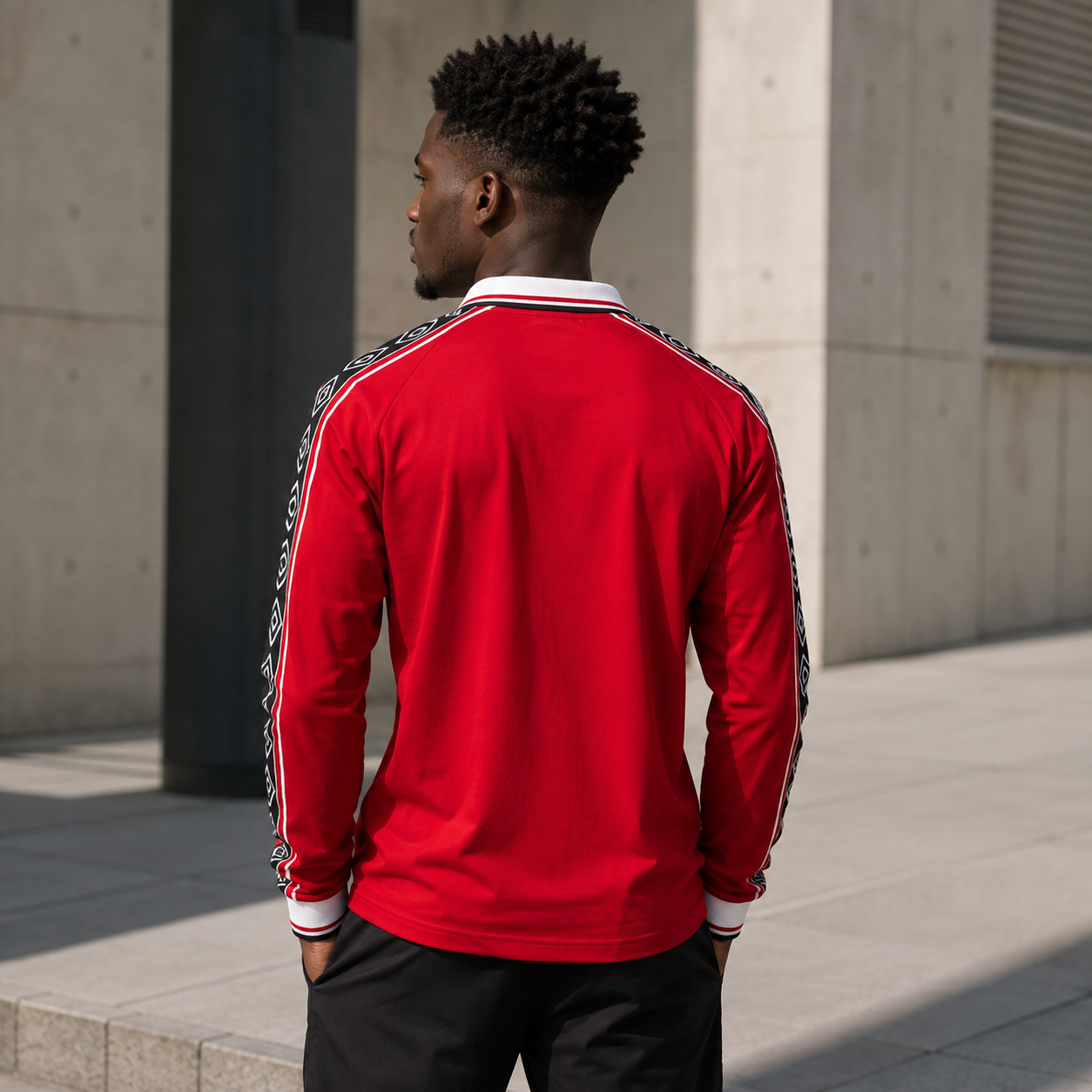 Manchester United 1998/99 Home Long Sleeve Jersey – XL and XXL - Image 3